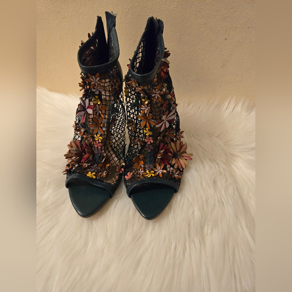 Zara Shoes Women's Flower Mesh Netted Green High Heels with Zip Size 41/ 10 US